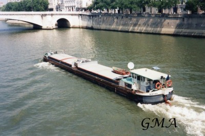 wendy maik-paris-12-06-1999.jpg