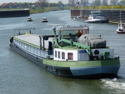 tivano-3-22-04-2010.jpg (235.07 Kio) Vu 954 fois tivano-3-22-04-2010.jpg