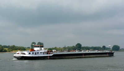 Friedrich-Ruckert-4-28-08-2015-Lobith.jpg (87.82 Kio) Vu 1270 fois Friedrich-Ruckert-4-28-08-2015-Lobith.jpg