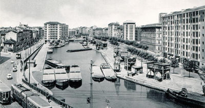 Port et bateaux a Milan.png