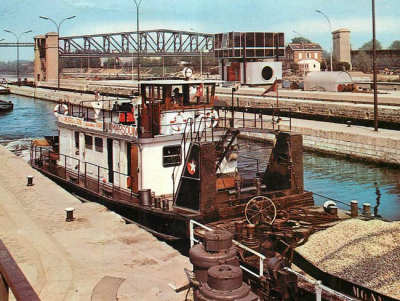 Pousseur Marsouin.PNG (944.1 Kio) Vu 3881 fois Pousseur Marsouin.PNG