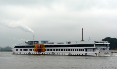 De Zonnebloem-5-25-09-2015-Oosterhout.jpg (105.41 Kio) Vu 2263 fois De Zonnebloem-5-25-09-2015-Oosterhout.jpg