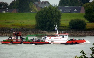 Reinplus-1-27-08-2015-Lobith.jpg (169.61 Kio) Vu 1613 fois Reinplus-1-27-08-2015-Lobith.jpg