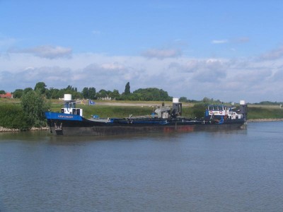 ventjager-1-09-06-2009.jpg (44.57 Kio) Vu 3087 fois ventjager-1-09-06-2009.jpg