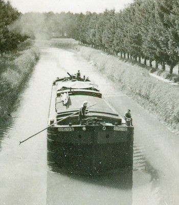 SOULANGES-1 NY.2852.F von 1923, Kanal von Dijon, 1940, Ausschnitt (DR, Coll. vM) - resized.jpg