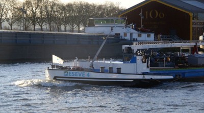 eseve 4-2.JPG (220.09 Kio) Vu 2670 fois eseve 4-2.JPG