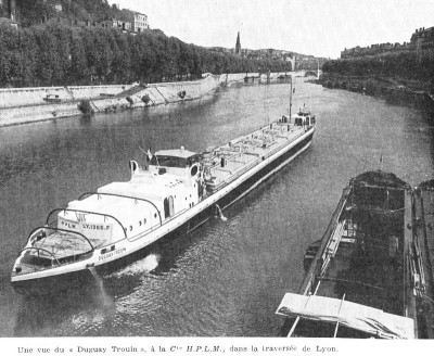 DUGUAY TROUIN Revue de la Navigation intérieure et rhénane du 10 septembre 1958 (photo) (Copier).jpg