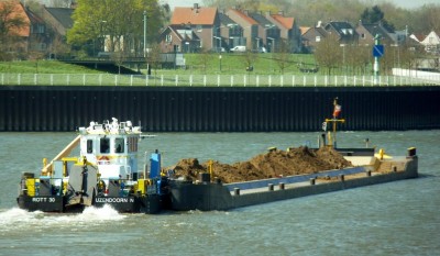 Rotterdam-30-6-11-04-2016-sluis-Lith.jpg