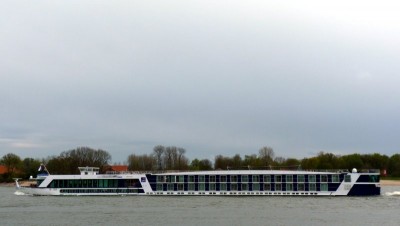 Amalyra-2-16-04-2016-Oosterhout.jpg