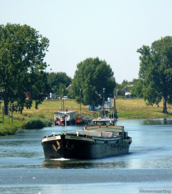 Stella-Maris-1-23-08-2016-sluis-Lith.jpg (145.12 Kio) Vu 2379 fois Stella-Maris-1-23-08-2016-sluis-Lith.jpg