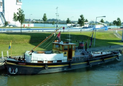 Leentje-4-31-08-2016-sluis-Lith.jpg