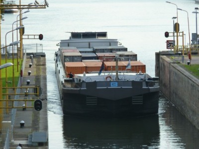 a.jpg (74.89 Kio) Vu 2304 fois a.jpg