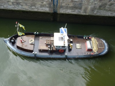 c.jpg (66.11 Kio) Vu 1515 fois c.jpg