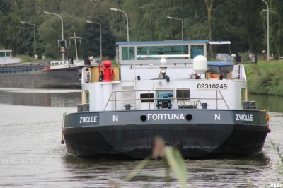 IMG_2487.JPG (120.67 Kio) Vu 3417 fois IMG_2487.JPG