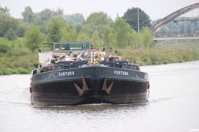 IMG_2484.JPG (121.41 Kio) Vu 3417 fois IMG_2484.JPG