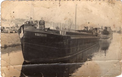 Virtus VI von ..... und Virtus II (DR, Coll. vM) - resized.jpg (97.68 Kio) Vu 1472 fois Virtus VI von ..... und Virtus II (DR, Coll. vM) - resized.jpg