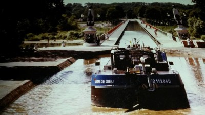 DON DE DIEU Briare 1989.jpg (68.57 Kio) Vu 2340 fois DON DE DIEU Briare 1989.jpg