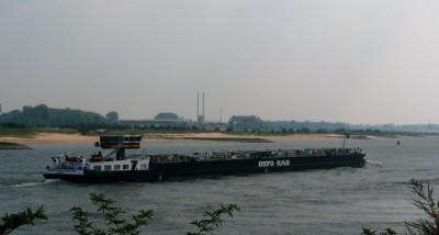 a9832d2e48d02ee1cbed5f05fd4ef760.jpg