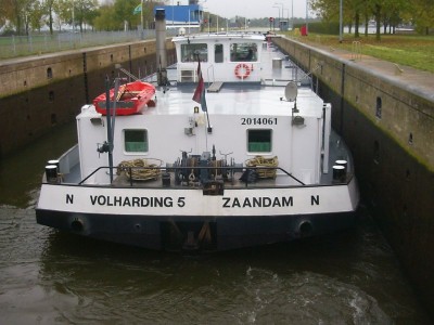 Volharding-5-3-16-11-2005-sluis-Grave.jpg