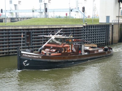frankenwarte-3-29-04-2011-rene-keuvelaar-sluis-lith.jpg