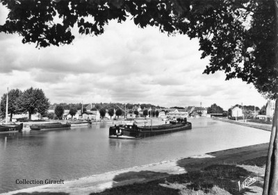 navia.jpg (323.39 Kio) Vu 5645 fois navia.jpg