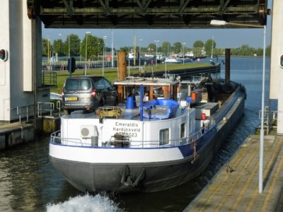Emeraldis-1-01-09-2016-sluis-Lith-2.jpg