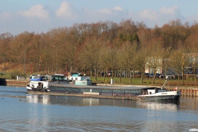 IMG_3318.JPG (162.6 Kio) Vu 1866 fois IMG_3318.JPG