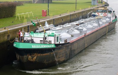 Reguliersgracht-2-30-15-12-2016-sluis-Grave (2).JPG