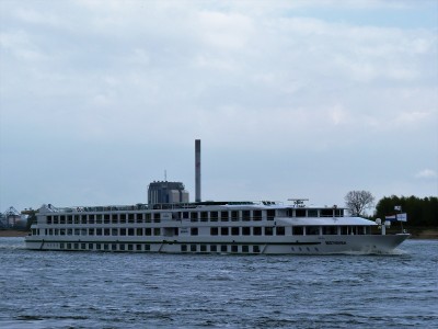 Beethoven-3-16-04-2016-Oosterhout (2).JPG (157.95 Kio) Vu 2090 fois Beethoven-3-16-04-2016-Oosterhout (2).JPG