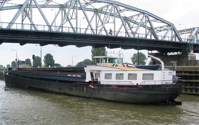 annie-2-27-06-2006.jpg (204.98 Kio) Vu 1725 fois annie-2-27-06-2006.jpg