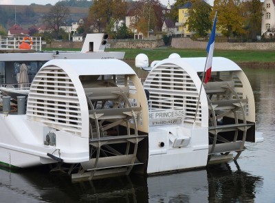 Starre Räder 9-Elbe Princess2016.jpg (405.1 Kio) Vu 4453 fois Starre Räder 9-Elbe Princess2016.jpg