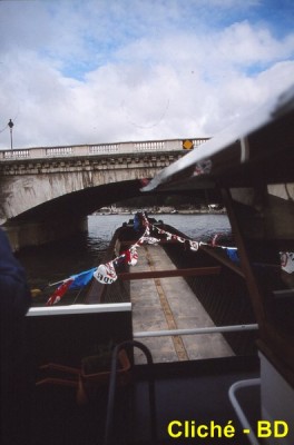 IMG_19780623_pardon_ (7) ZEUS Pont concorde (Copier)#.jpg (50.02 Kio) Vu 4117 fois IMG_19780623_pardon_ (7) ZEUS Pont concorde (Copier)#.jpg