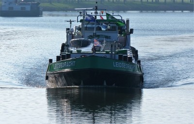 Leidsegracht-3-23-03-2017-sluis-Grave (2).JPG (209.83 Kio) Vu 1234 fois Leidsegracht-3-23-03-2017-sluis-Grave (2).JPG
