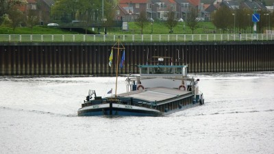 Maya-1-06-04-2017-sluis-Lith (2).JPG (182.42 Kio) Vu 2421 fois Maya-1-06-04-2017-sluis-Lith (2).JPG