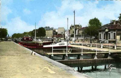 rolagus.jpg (31.3 Kio) Vu 6238 fois rolagus.jpg