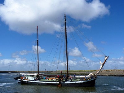 Ambulant-5-02-07-2017-Harlingen (2).JPG (160.87 Kio) Vu 2056 fois Ambulant-5-02-07-2017-Harlingen (2).JPG
