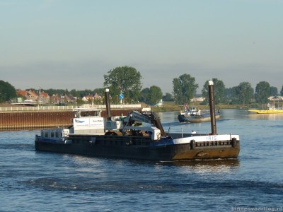 iris-1-19-07-2010.jpg (85.82 Kio) Vu 3040 fois iris-1-19-07-2010.jpg