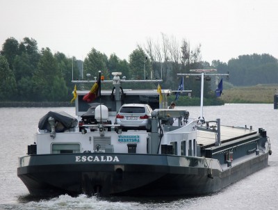 Escalda-1-27-07-2017-sluis-Lith (2).JPG (187.71 Kio) Vu 2285 fois Escalda-1-27-07-2017-sluis-Lith (2).JPG