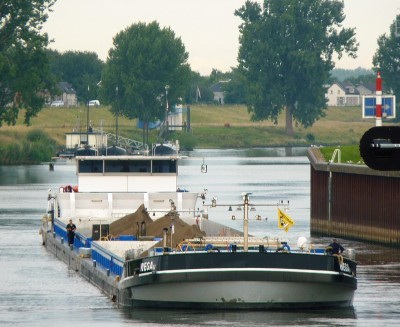 KVB-Wega-1-31-07-2017-sluis-Lith (2).JPG (241.02 Kio) Vu 1518 fois KVB-Wega-1-31-07-2017-sluis-Lith (2).JPG