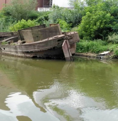 bateau crisey 2.jpg (106.15 Kio) Vu 9899 fois bateau crisey 2.jpg