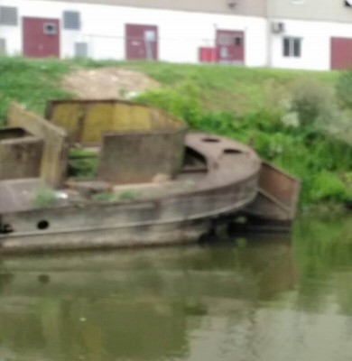 bateau crisey 1.jpg (45.75 Kio) Vu 9899 fois bateau crisey 1.jpg