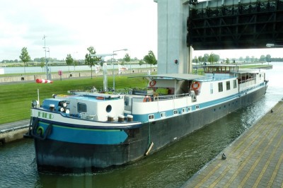 Fiep-6-12-09-2017-sluis-Lith (2).JPG (190.78 Kio) Vu 2378 fois Fiep-6-12-09-2017-sluis-Lith (2).JPG