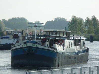 Fiep-1-12-09-2017-sluis-Lith.jpg (173.32 Kio) Vu 2378 fois Fiep-1-12-09-2017-sluis-Lith.jpg
