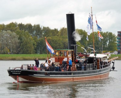 Pieter-Boele-22-08-10-2017-Dordrecht (2).JPG (239.44 Kio) Vu 2336 fois Pieter-Boele-22-08-10-2017-Dordrecht (2).JPG