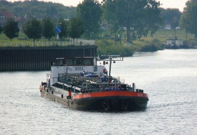 Bora-3-17-09-2017-sluis-Lith (2).jpg (214.07 Kio) Vu 1463 fois Bora-3-17-09-2017-sluis-Lith (2).jpg