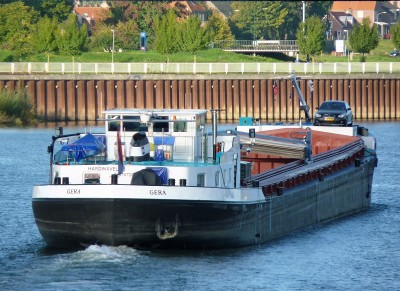 Gera-3-03-10-2017-sluis-Lith (2).JPG (260.5 Kio) Vu 2487 fois Gera-3-03-10-2017-sluis-Lith (2).JPG