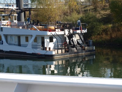PA266160 (Copier).JPG