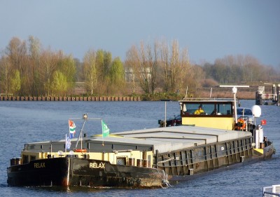 Relax-4-04-12-2017 (2).JPG (208.75 Kio) Vu 2602 fois Relax-4-04-12-2017 (2).JPG