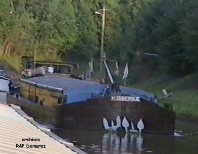 ST ISBERGUE voûte du canal de Saint-Quentin en 1998.jpg