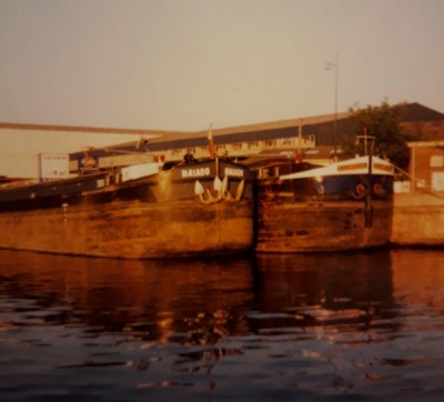 NAIADO et ECUREUIL à Lille en 2003.jpg (256.41 Kio) Vu 3914 fois NAIADO et ECUREUIL à Lille en 2003.jpg